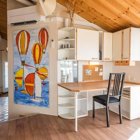 בית נופש Seaside Charm With And Sauna-by Traum *