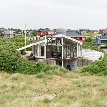 Seaside Charm With And Sauna-by Traum *