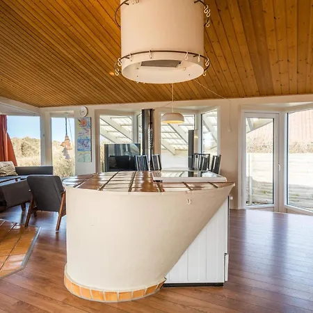 Seaside Charm With And Sauna-by Traum Сasa de vacaciones